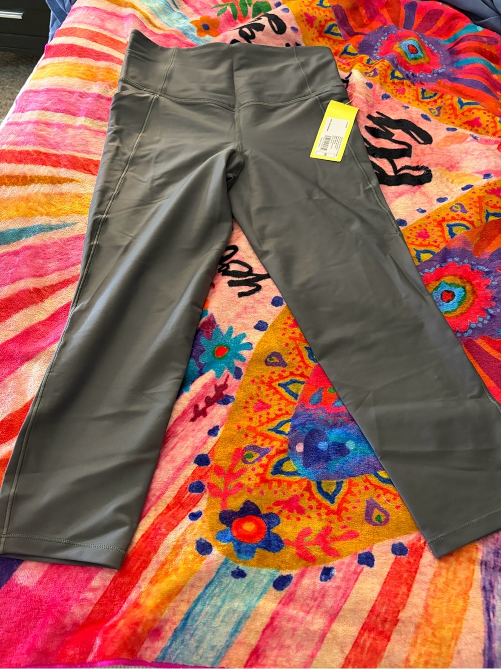 all in motion Olive Green High-Rise Capri Leggings